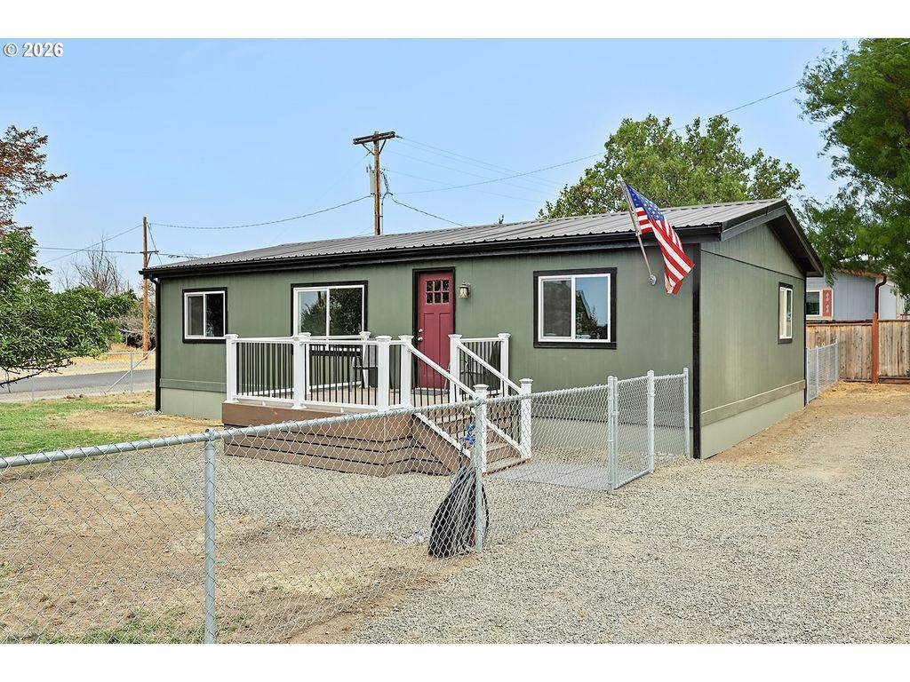 301 E Court St, Condon