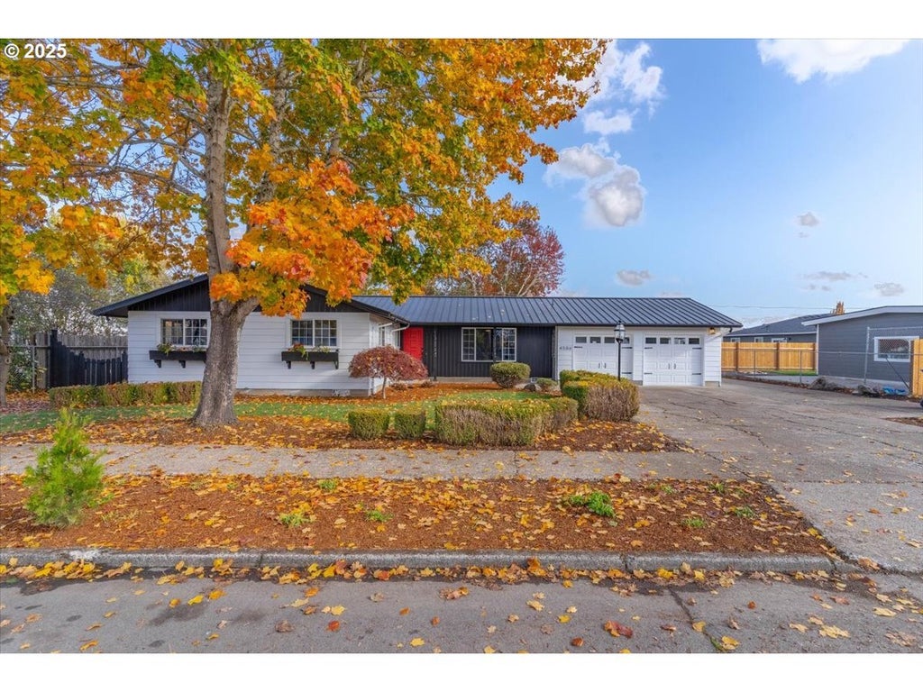 4586 46th Ave Ne, Salem