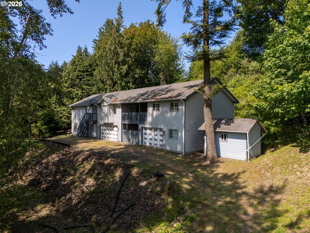 2340 Kelso Dr, Kelso