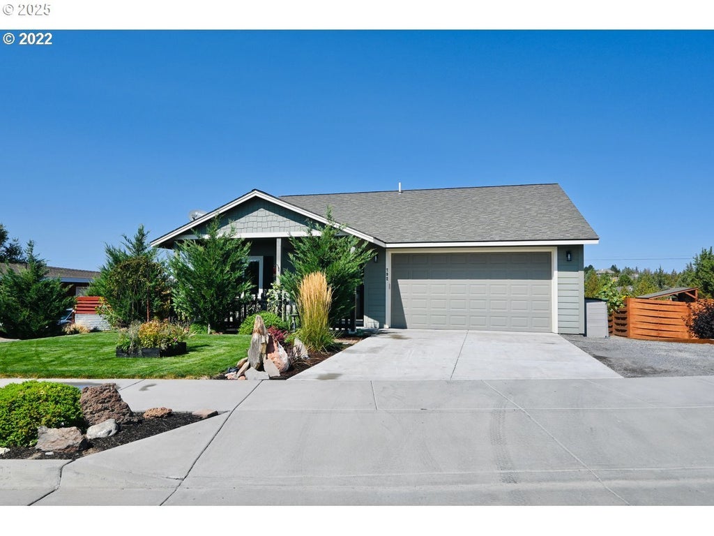 792 Se Dacotah Ct, Madras