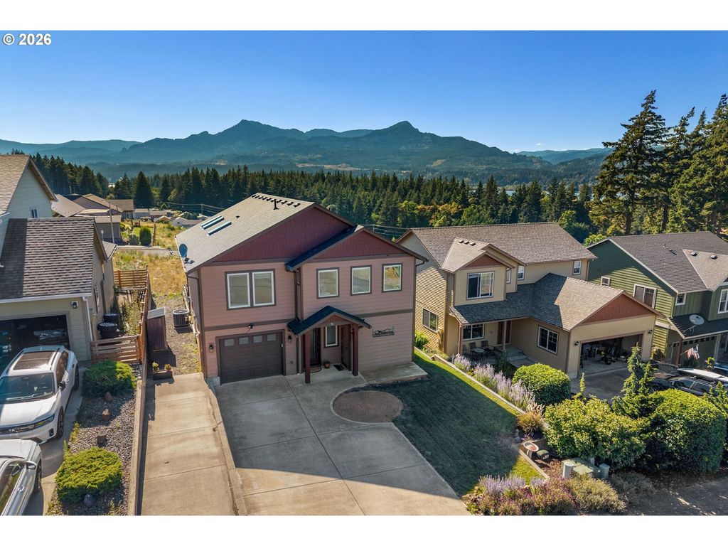 91 Se Warm Springs Dr, Cascade Locks