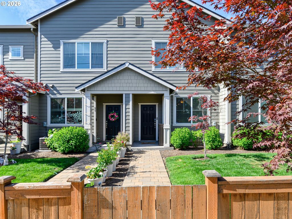 17 Ne 134th Pl, Portland