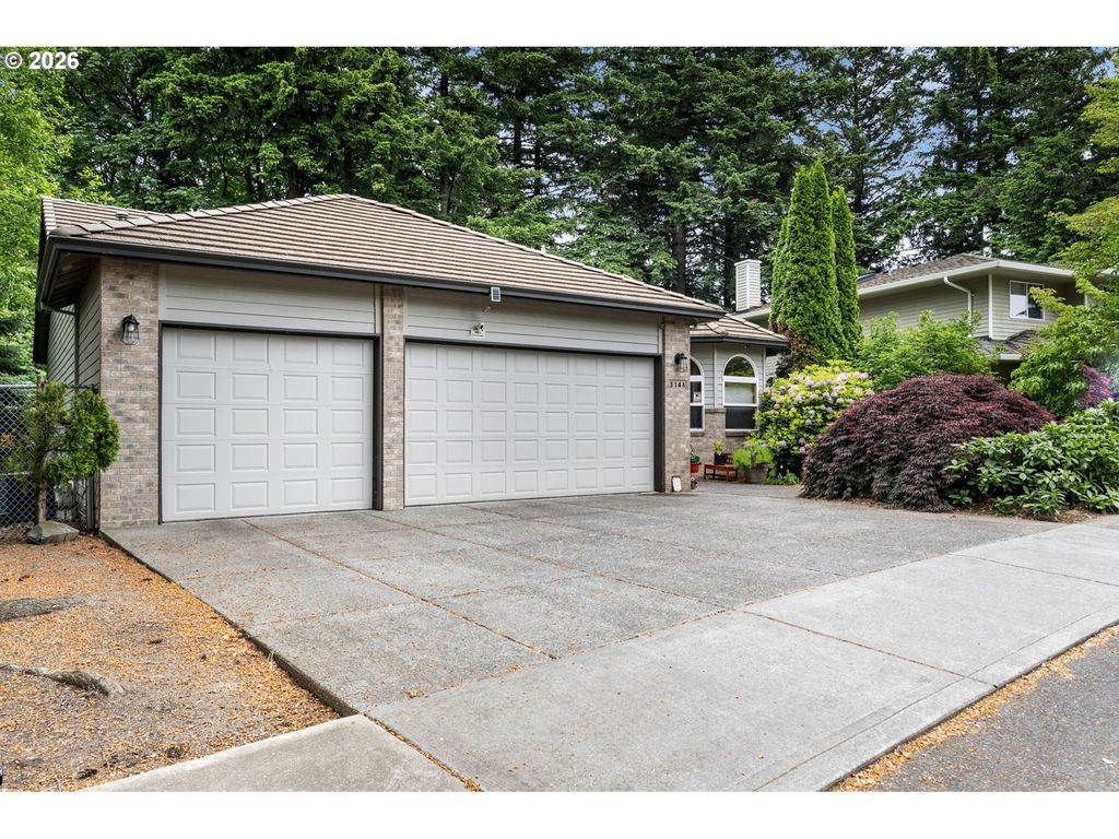 3148 Ne Rocky Butte Ln, Portland