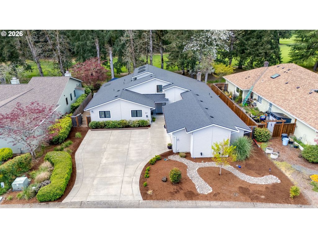 1827 Nw Doral St, McMinnville