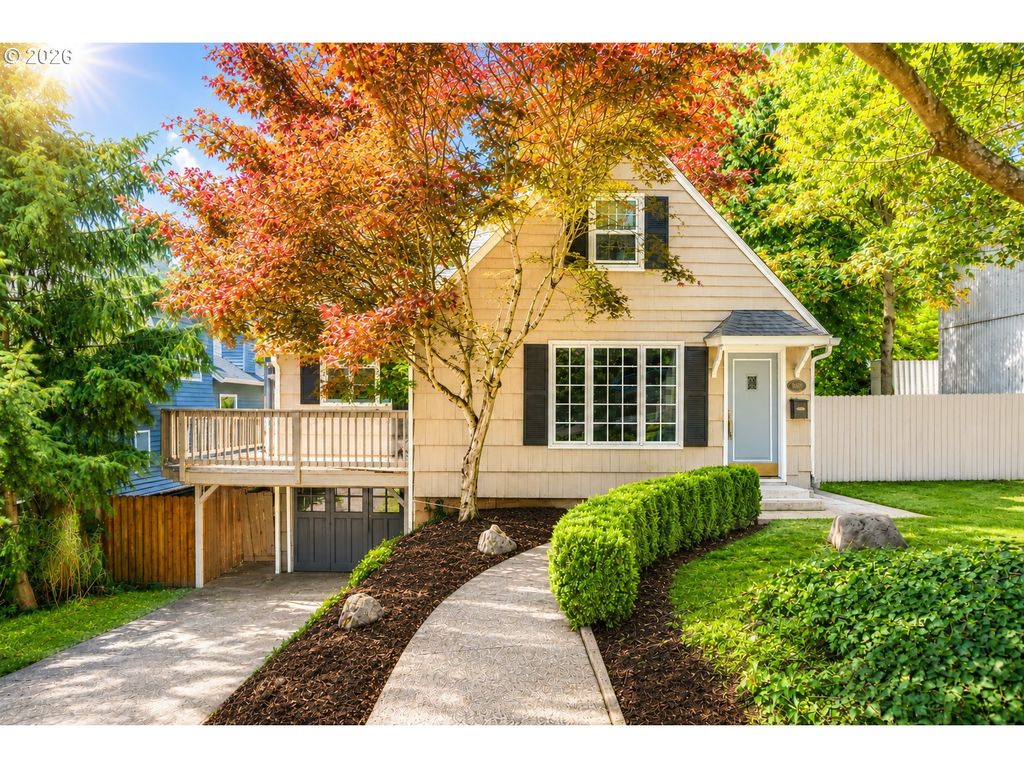 1329 Sw Hume St, Portland