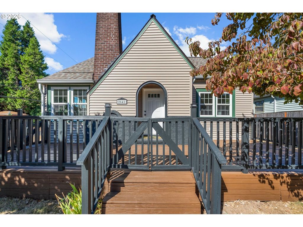 2641 Se 81st Ave, Portland