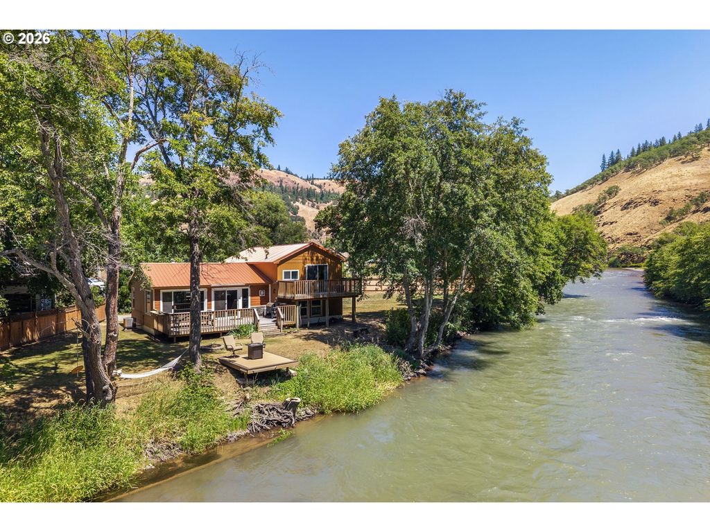 408 L St, Klickitat