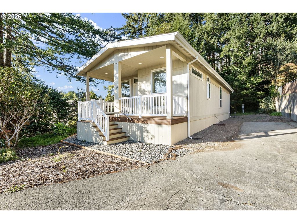 98041 Hallway Rd 19, Brookings