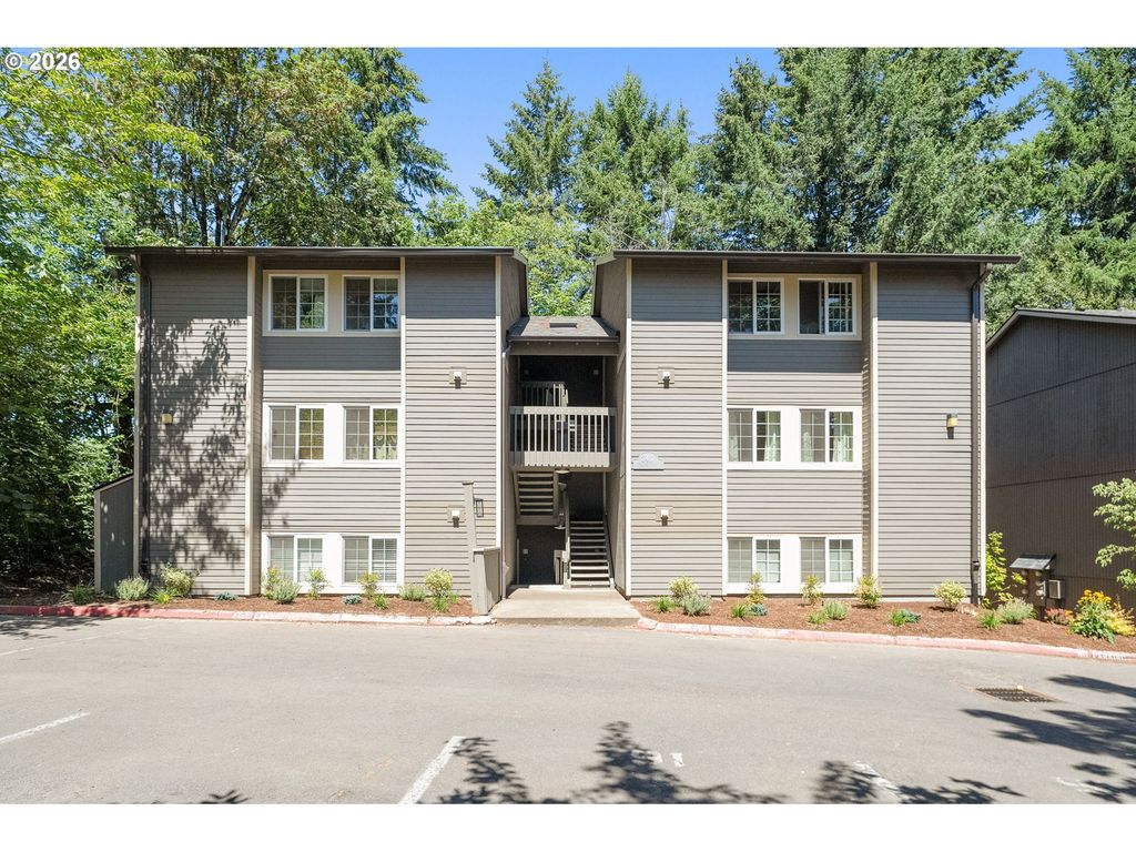 2417 Sw Nebraska St 4, Portland