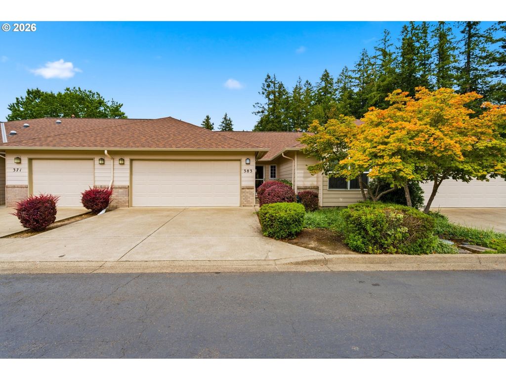 383 Ne Fircrest Pl, McMinnville