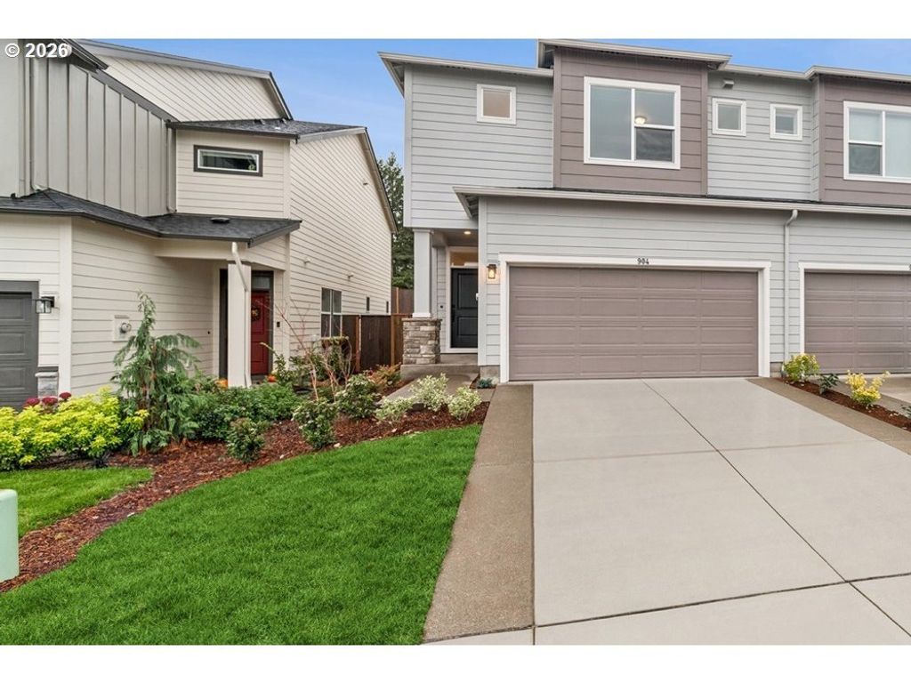 904 Rosebud Ct, Forest Grove