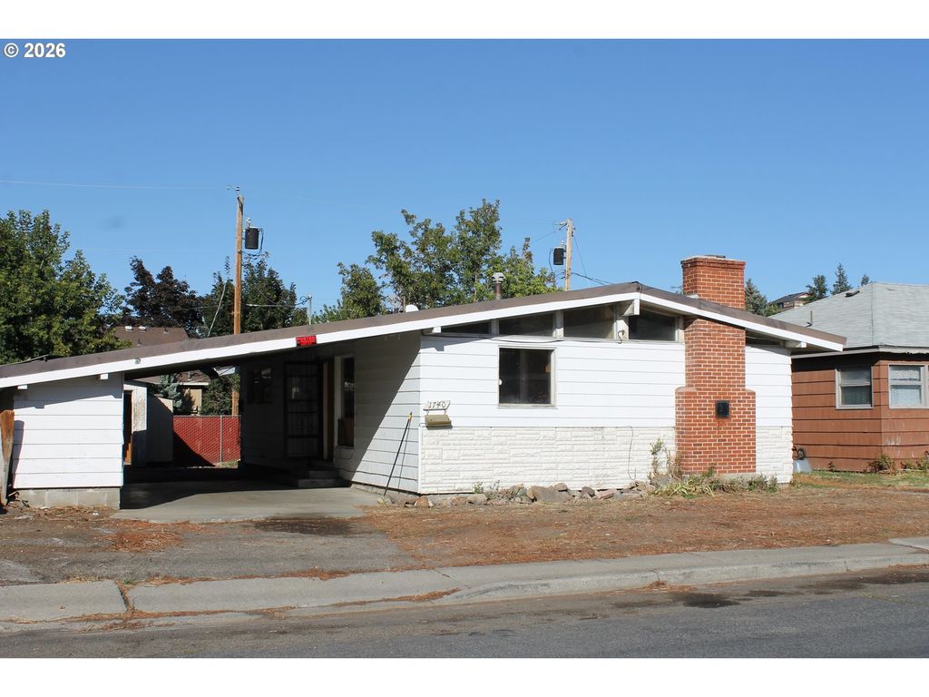 1740 Estes St, Baker City