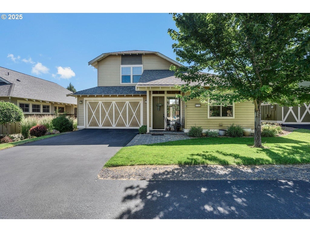 11132 Desert Sky Loop, Redmond