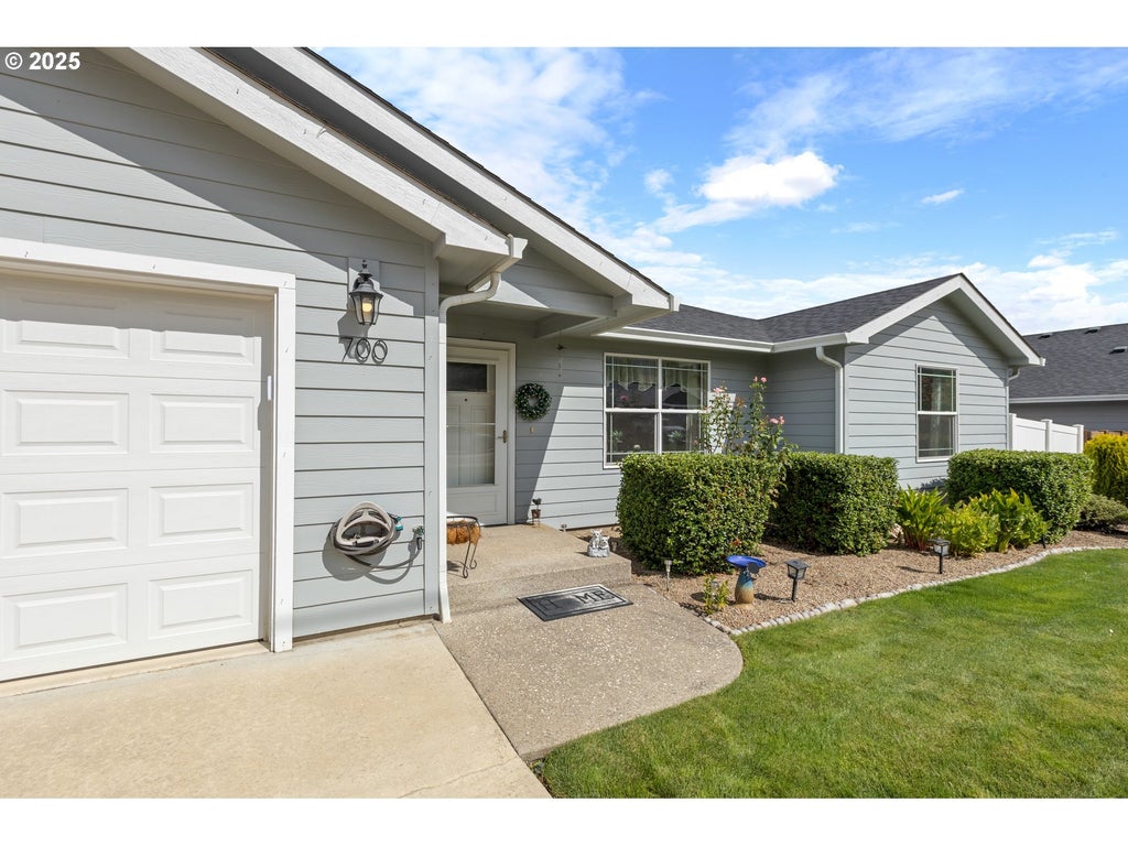 700 Se Tokay St, Winston