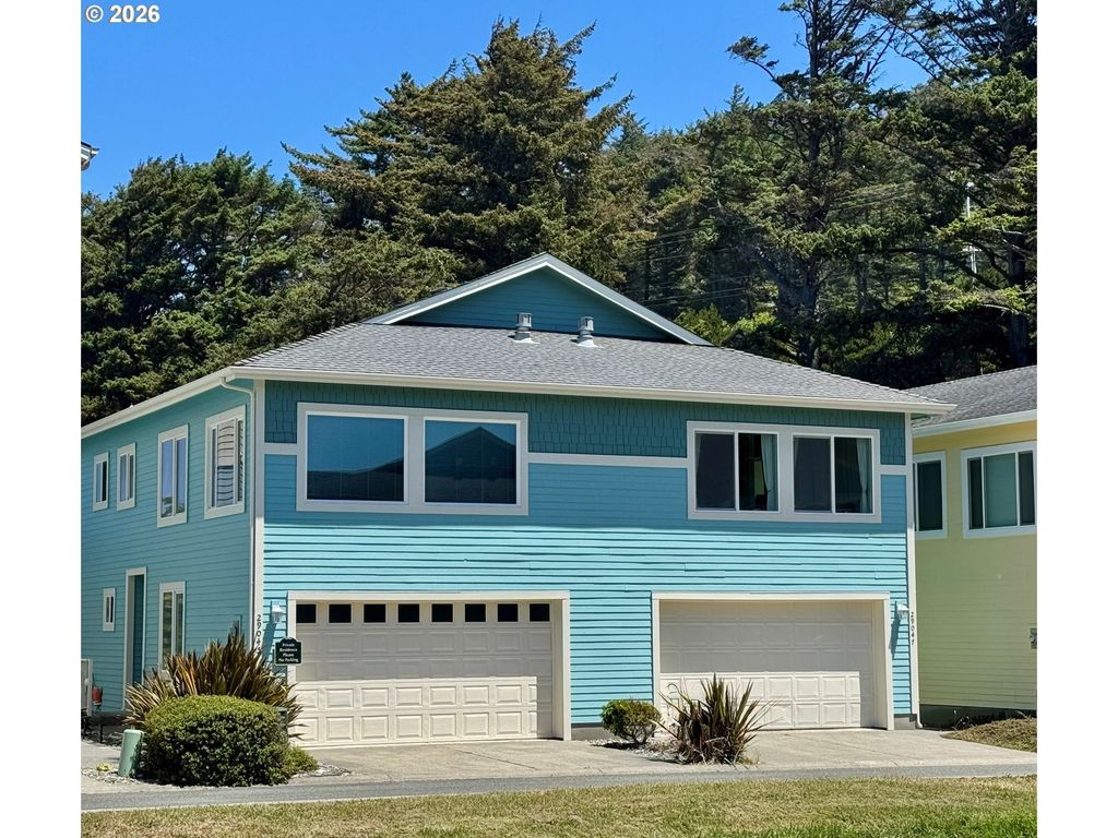 29045 Vizcaino Ct, Gold Beach