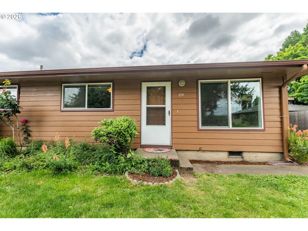 229 Holeman Ave, Eugene