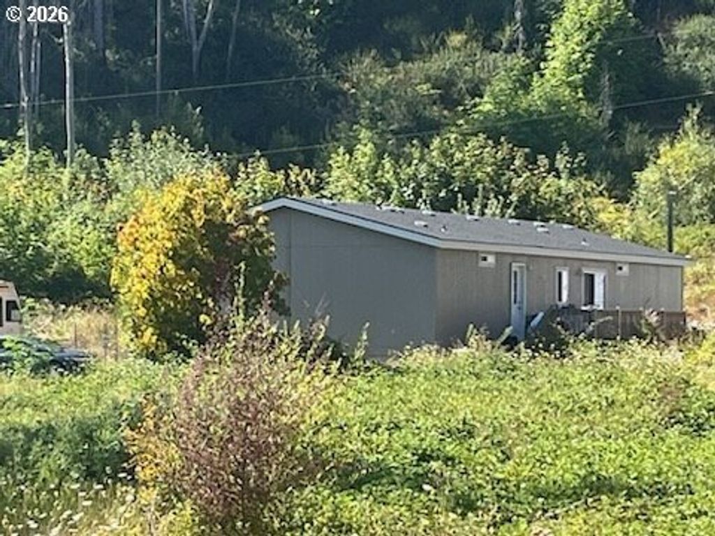 49631 Mckenzie Hwy, Vida