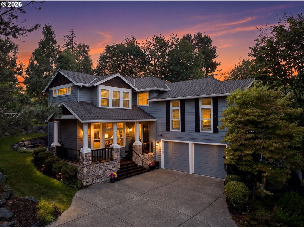 14261 Uplands Dr, Lake Oswego