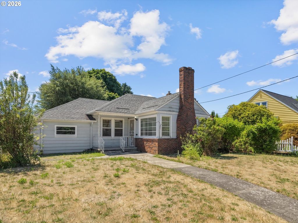 6144 N Willamette Blvd, Portland