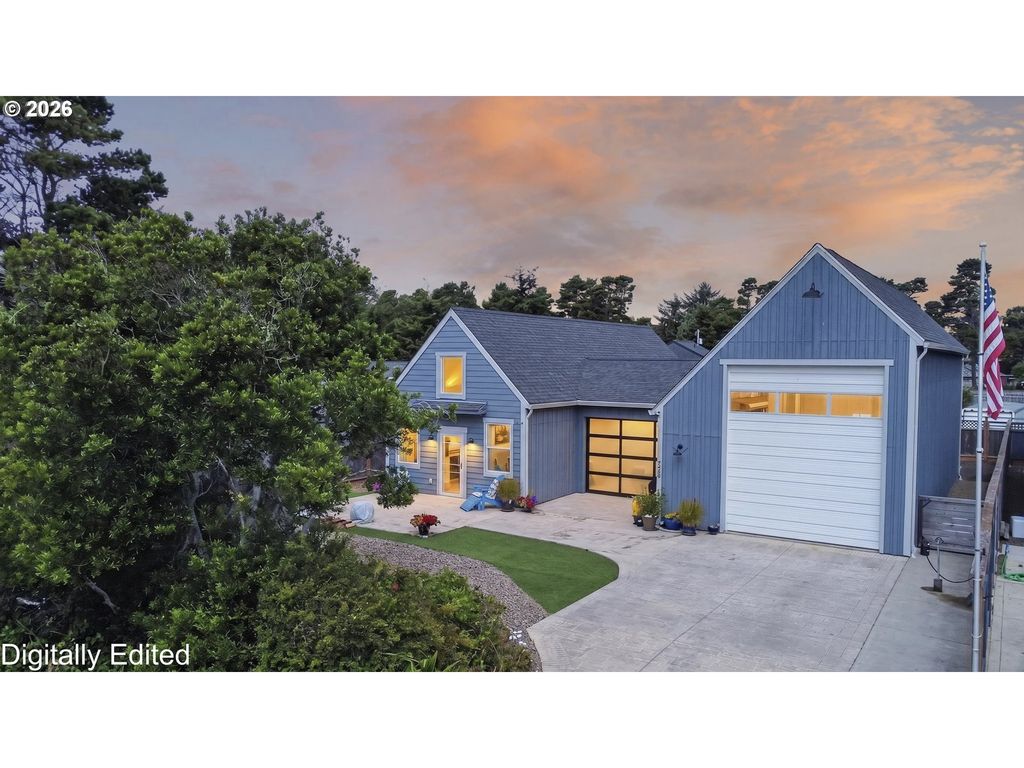 4765 Treewood Dr, Florence