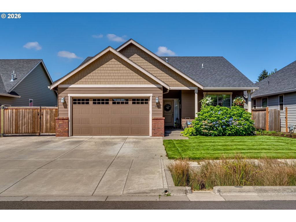 5427 King Arthur Ct, Eugene