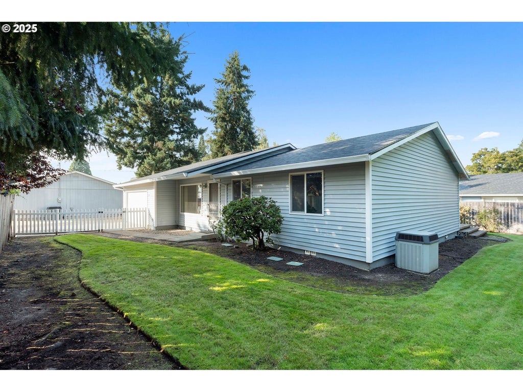 2706 Se Minter Bridge Rd, Hillsboro