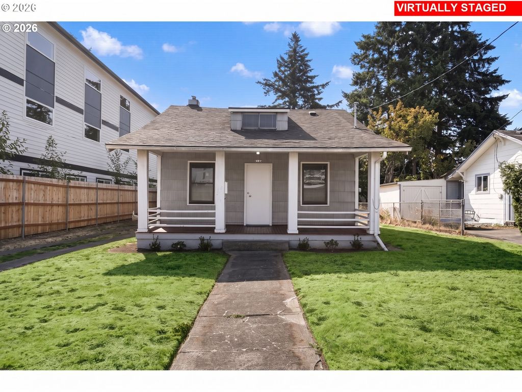 6104 Ne Willow St, Portland