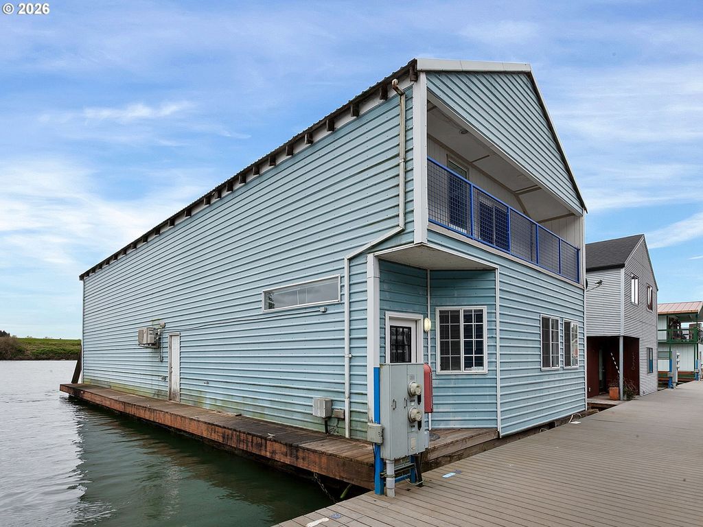 13358 Nw Marina Way W3, Portland