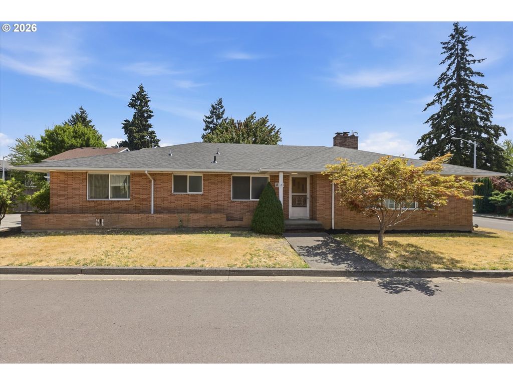 858 N 20th Way, Cornelius