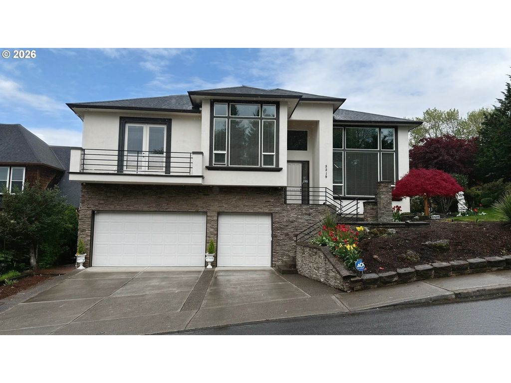 5219 Nw Fernridge Dr, Camas