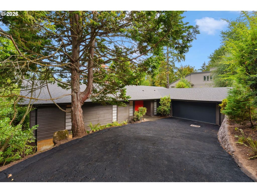 2591 Overlook Dr, Lake Oswego