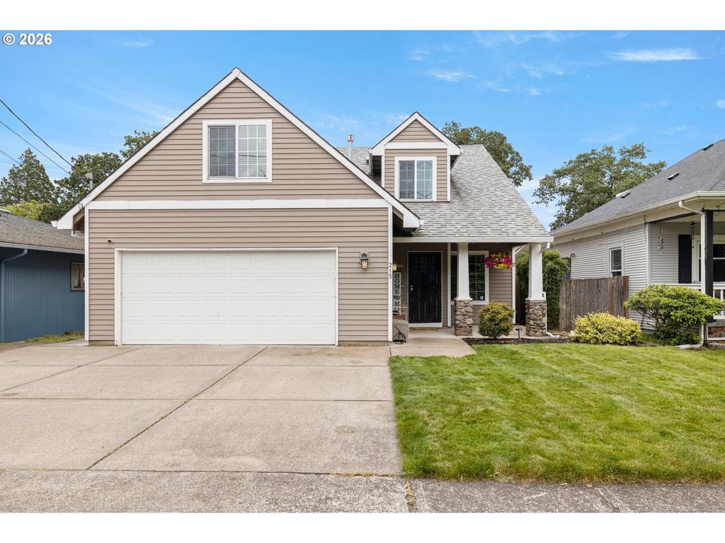 215 E Hereford St, Gladstone