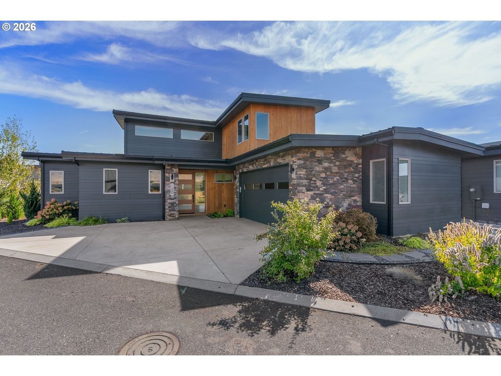 100 Southshore Ave, The Dalles