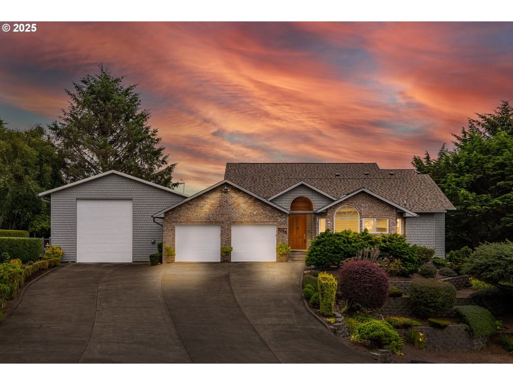 1055 Nw Estate Dr, Seal Rock