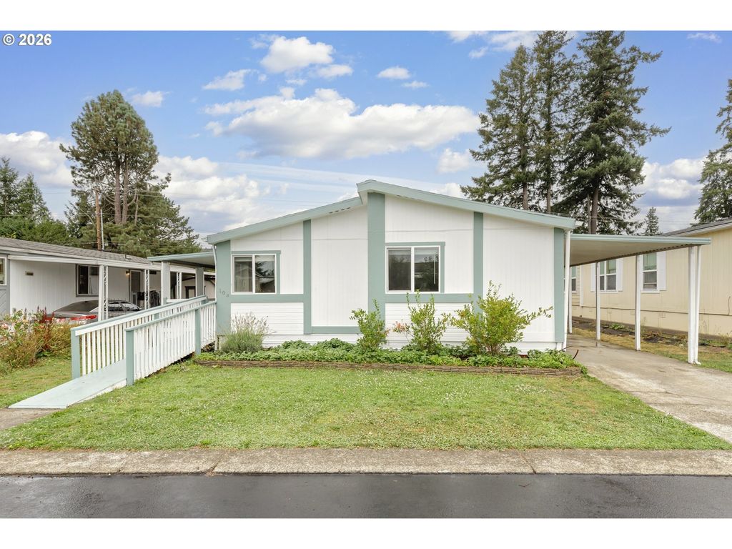 12450 Sw Fischer Rd 103, Portland