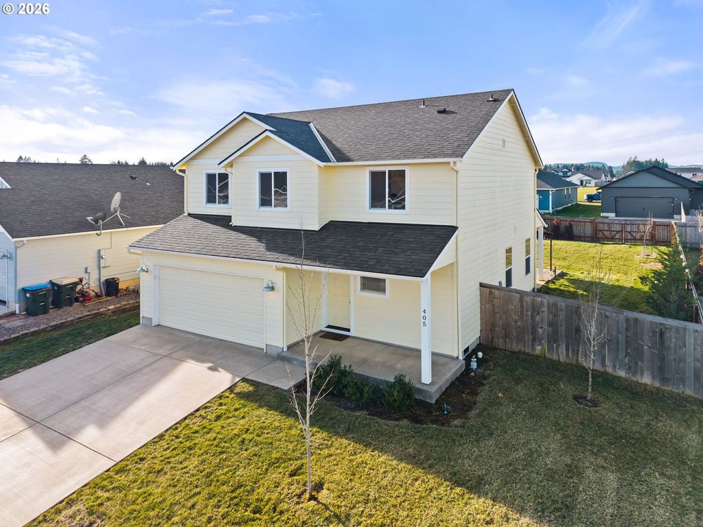 405 Cardinal Ave, Winlock