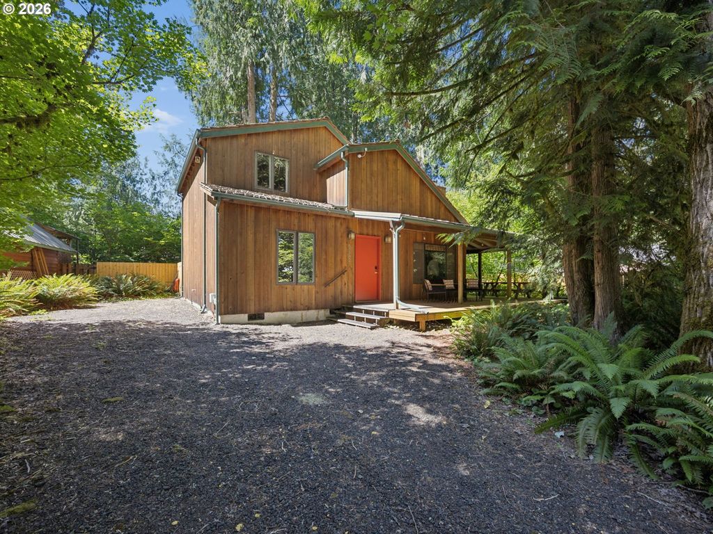 65582 E Timberline Dr, Rhododendron