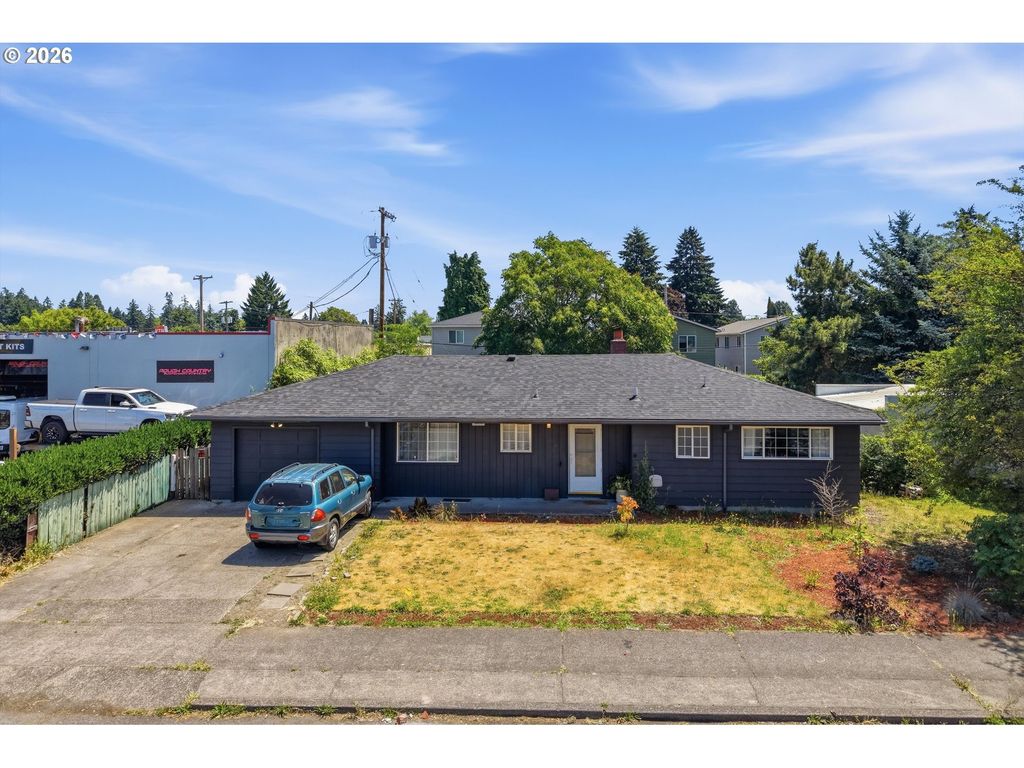 5636 Se 83rd Ave, Portland