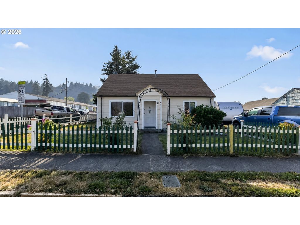500 7th Ave, Sweet Home