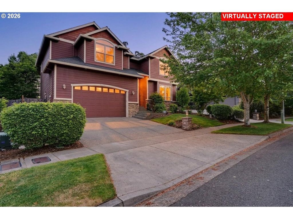 5428 Swallowtail St, Salem