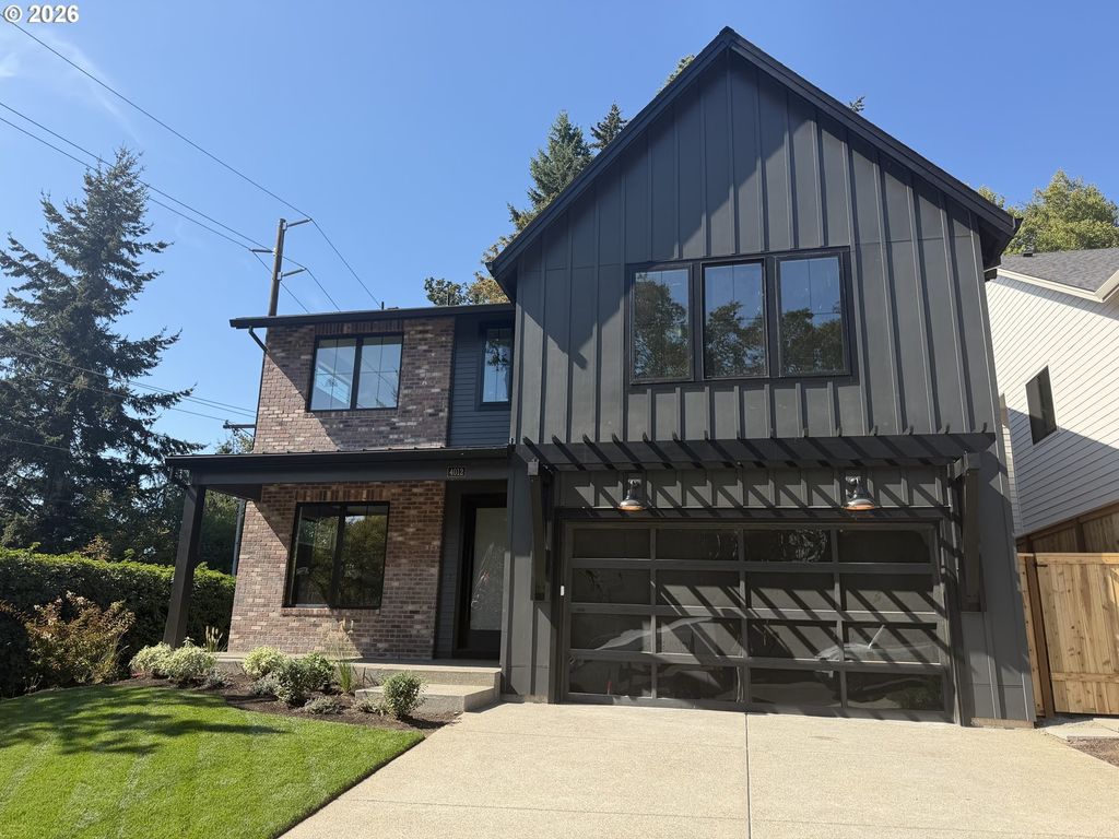 4012 Norfolk St, West Linn
