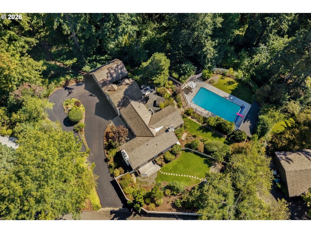 3926 Sw Martins Ln, Portland