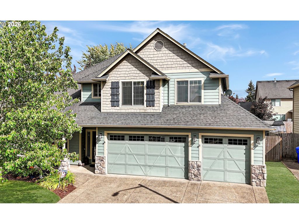 229 Finneys Ave, Molalla