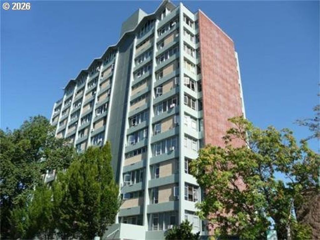 1313 Lincoln St 303, Eugene