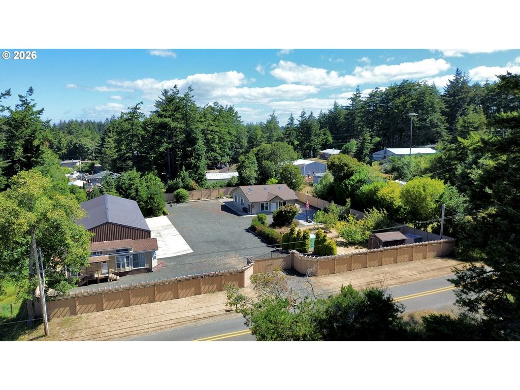 91525 Spaw Ln, Coos Bay