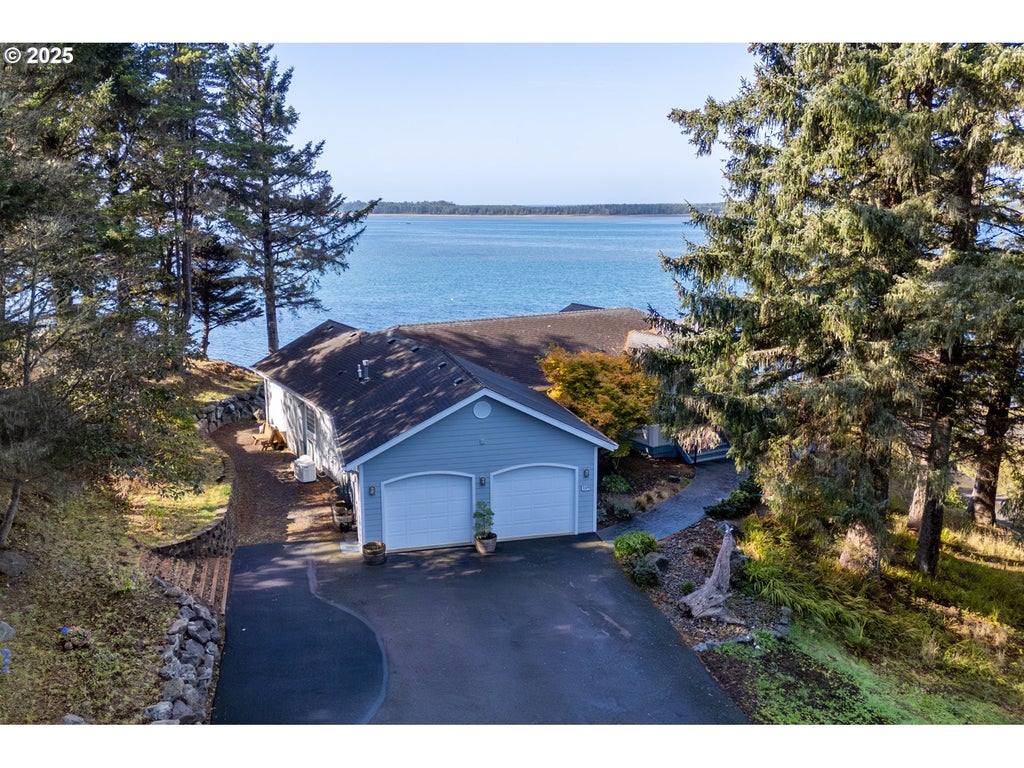 3375 Netarts Bay Rd, Netarts