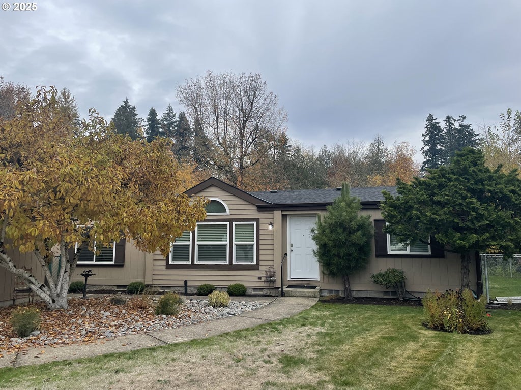 1655 S Elm St, Canby