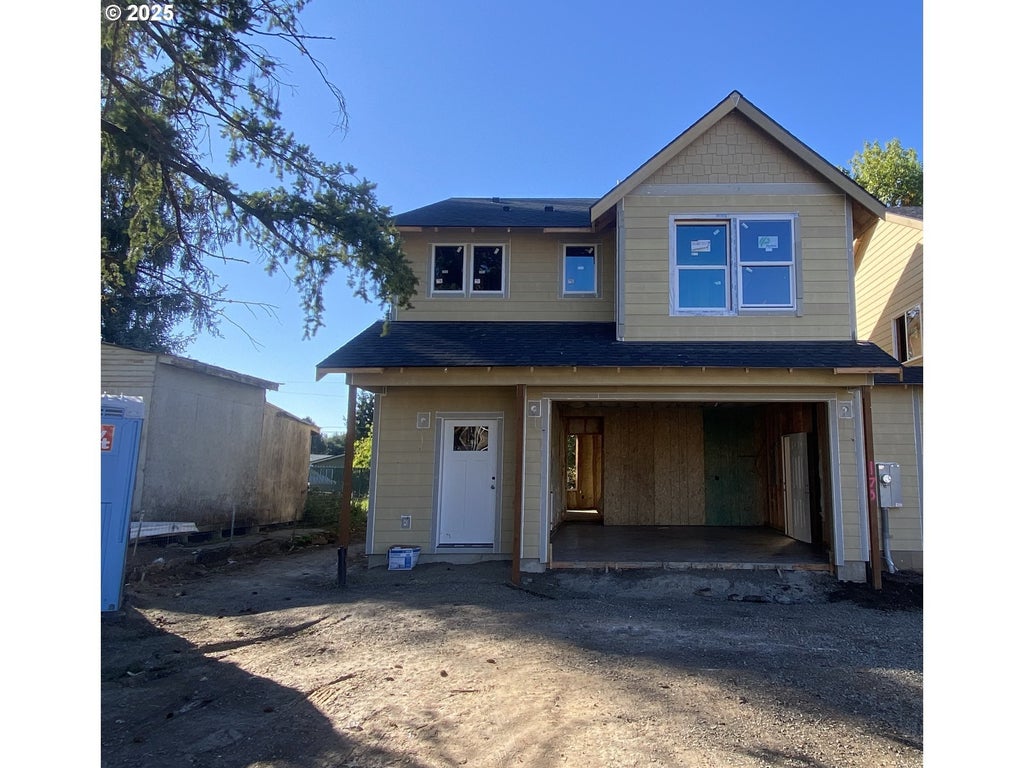 175 W 8th St, Lafayette