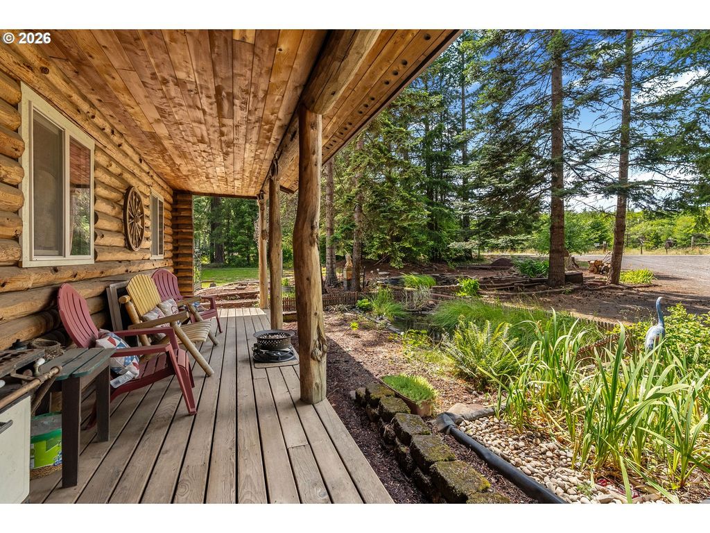 1320 Canyon Rd, Appleton
