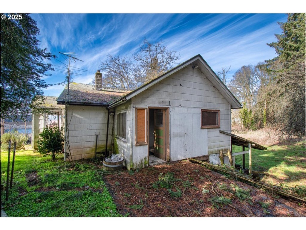 390 Juniper St, Kalama